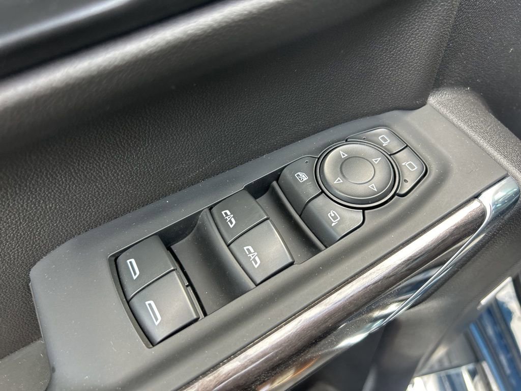 Used 2022 Chevrolet Silverado 1500 LTZ w/ LTZ Convenience Package II image 20