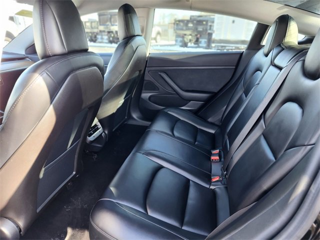 Used 2020 Tesla Model 3 image 16