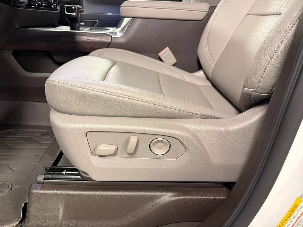 New 2026 GMC Sierra 1500 SLT AWD/4WD image 22
