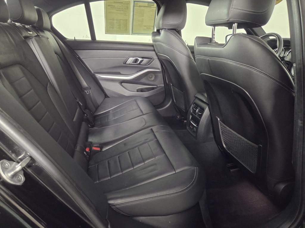 Used 2020 BMW 330i Sedan w/ Driving Assistance Package RWD image 28