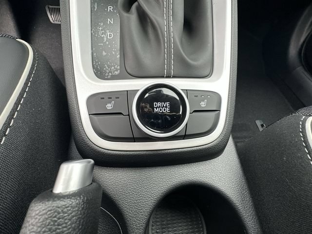New 2026 Hyundai Venue SEL FWD image 29