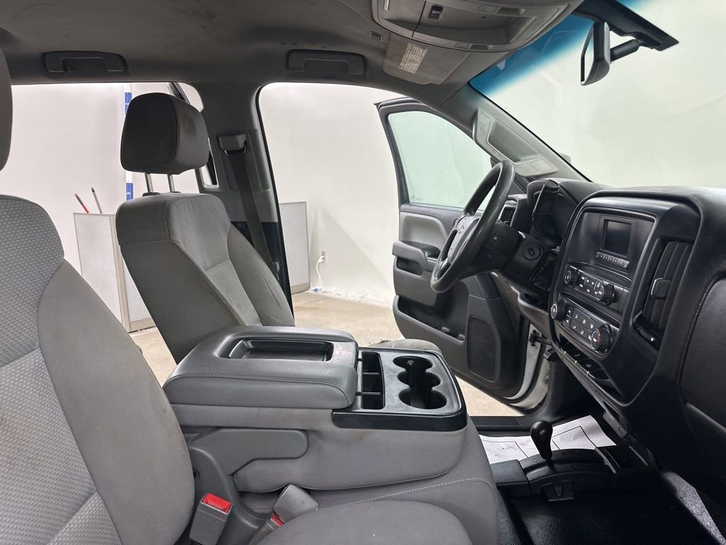 Used 2016 Chevrolet Silverado 2500 W/T w/ WT Convenience Package AWD/4WD image 18