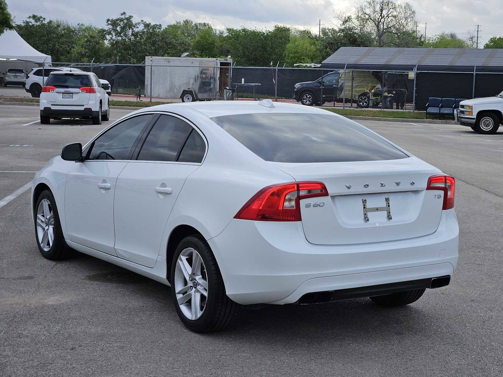 Used 2015 Volvo S60 T5 Premier image 5
