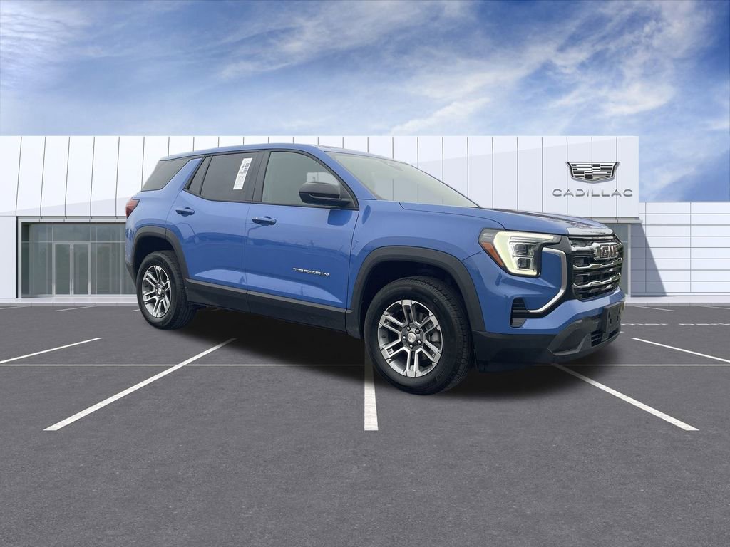Used 2025 GMC Terrain Elevation image 2