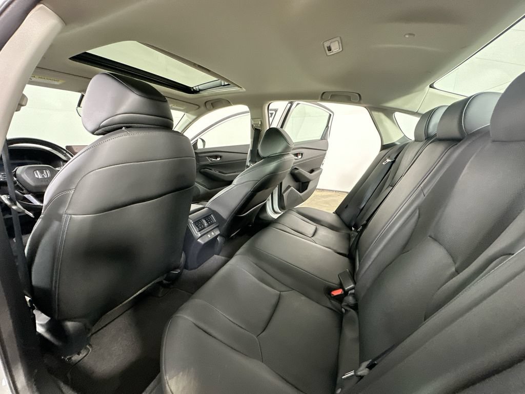 Used 2023 Honda Accord Touring image 15