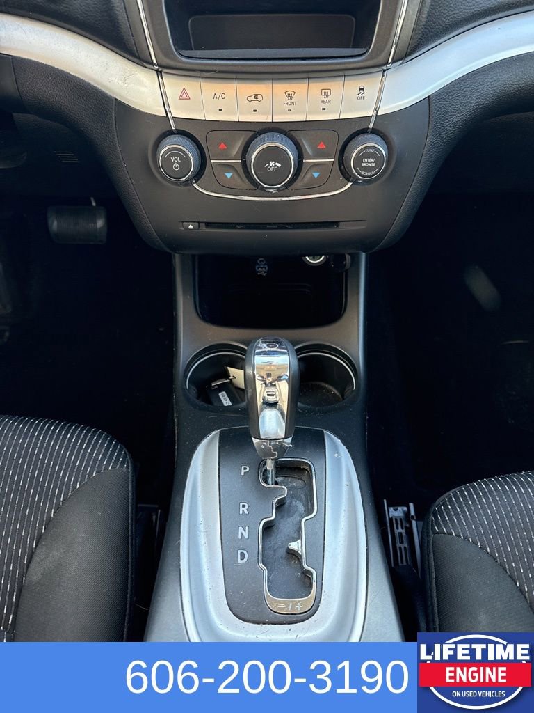 Used 2020 Dodge Journey SE w/ Blacktop Package image 16