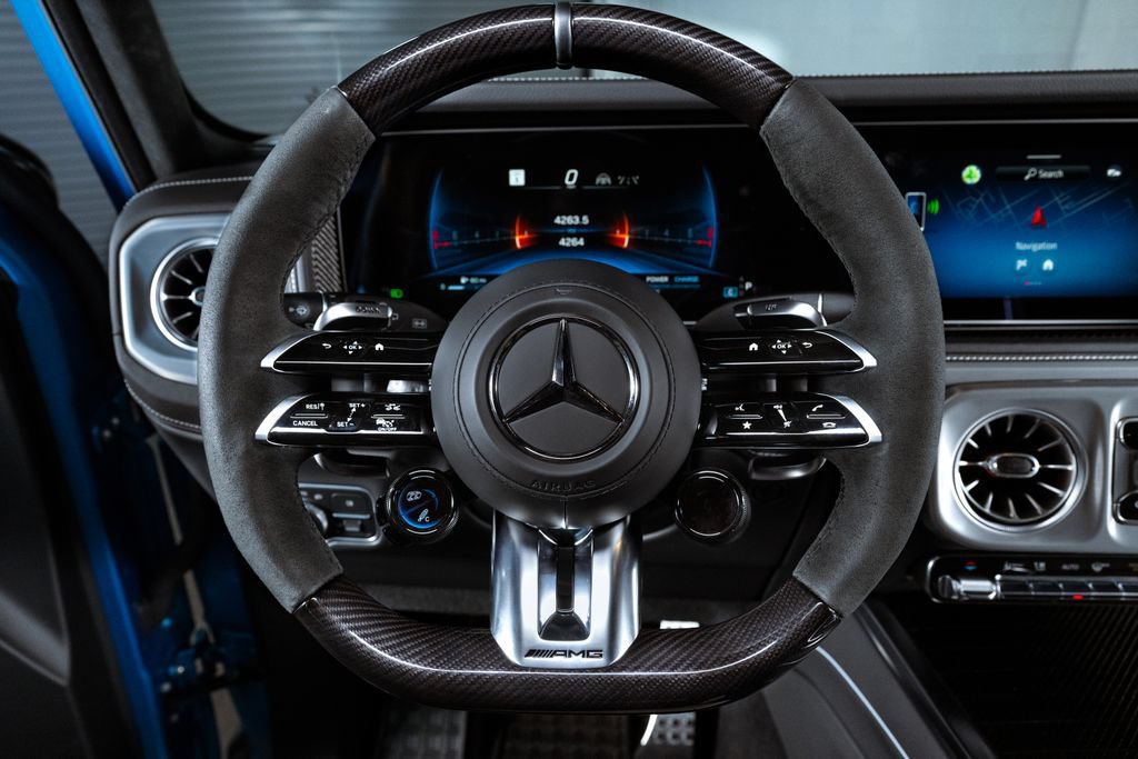 Used 2025 Mercedes-Benz G 63 AMG 4MATIC image 29