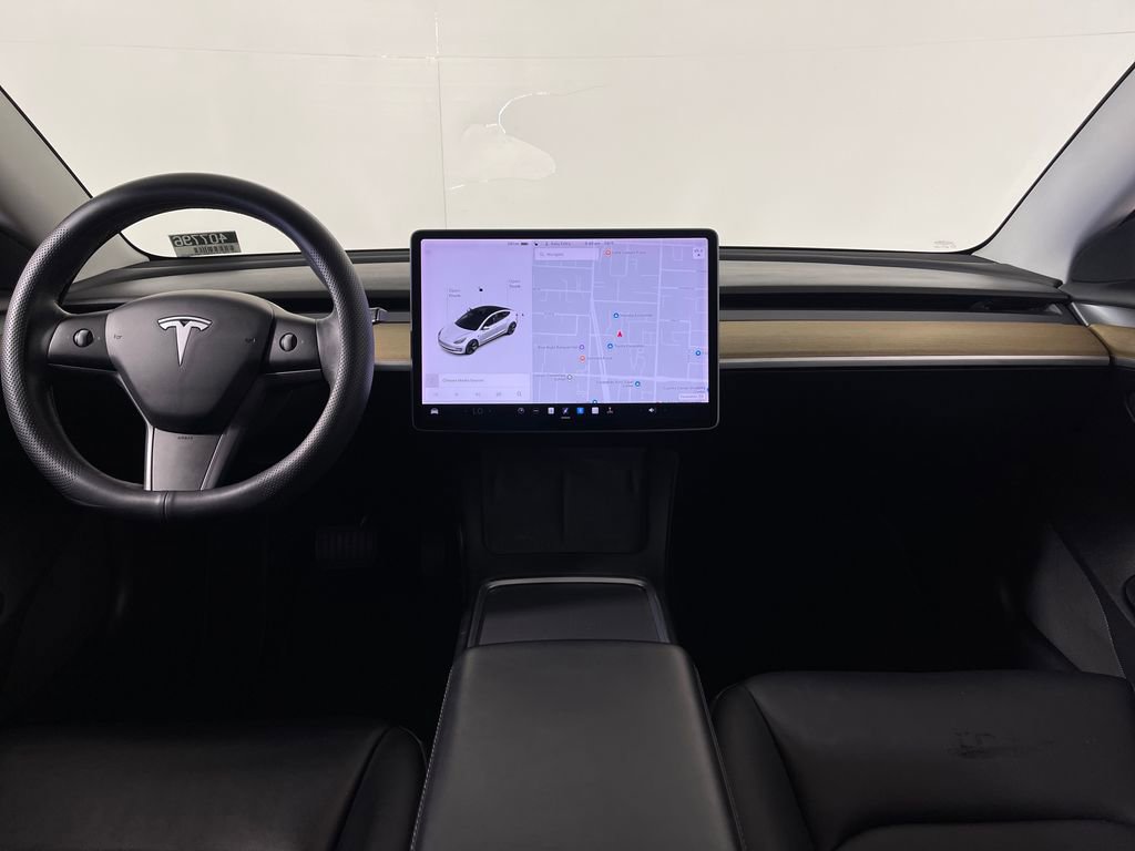 Used 2021 Tesla Model 3 Standard Range Plus image 14