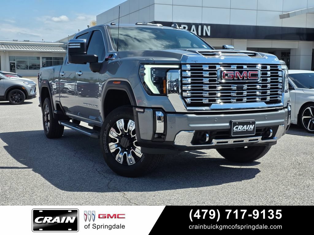 Used 2024 GMC Sierra 2500 Denali w/ Technology Package AWD/4WD image 1