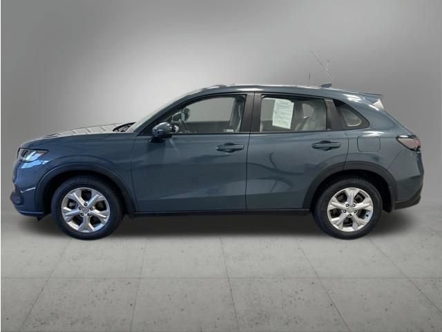Certified 2023 Honda HR-V LX image 3