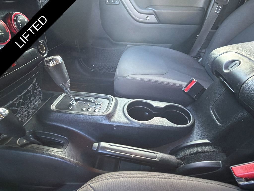 Used 2018 Jeep Wrangler Unlimited Sport S image 29