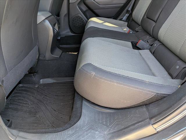 Used 2024 Subaru Crosstrek 2.0i Premium image 19