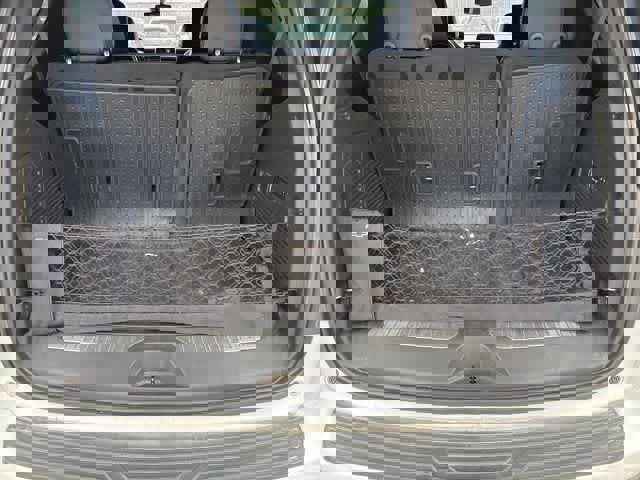 Used 2022 Chevrolet Tahoe Z71 w/ Z71 Off-Road Package AWD/4WD image 23