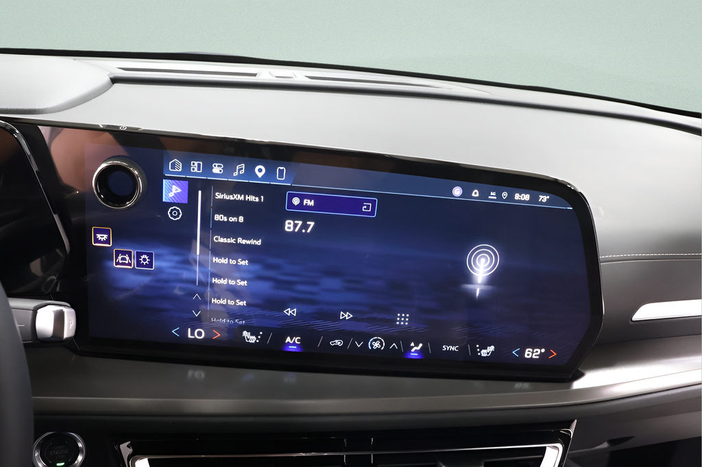 New 2027 Chevrolet Traverse LT w/ Driver Confidence Package FWD image 10