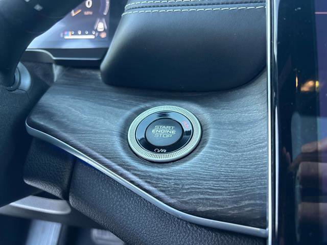 Certified 2023 Jeep Grand Cherokee Overland image 29