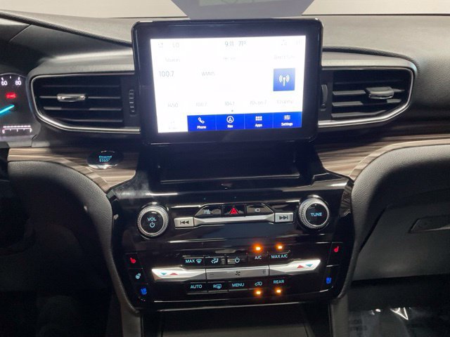 Used 2022 Ford Explorer Limited w/ Hybrid Equipment Group 310A AWD/4WD image 39