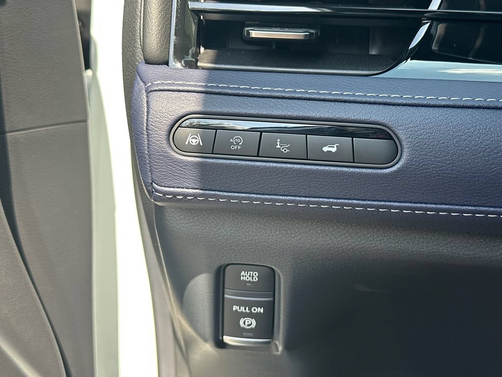 Certified 2026 INFINITI QX80 4WD w/ Sport Exterior Package image 30