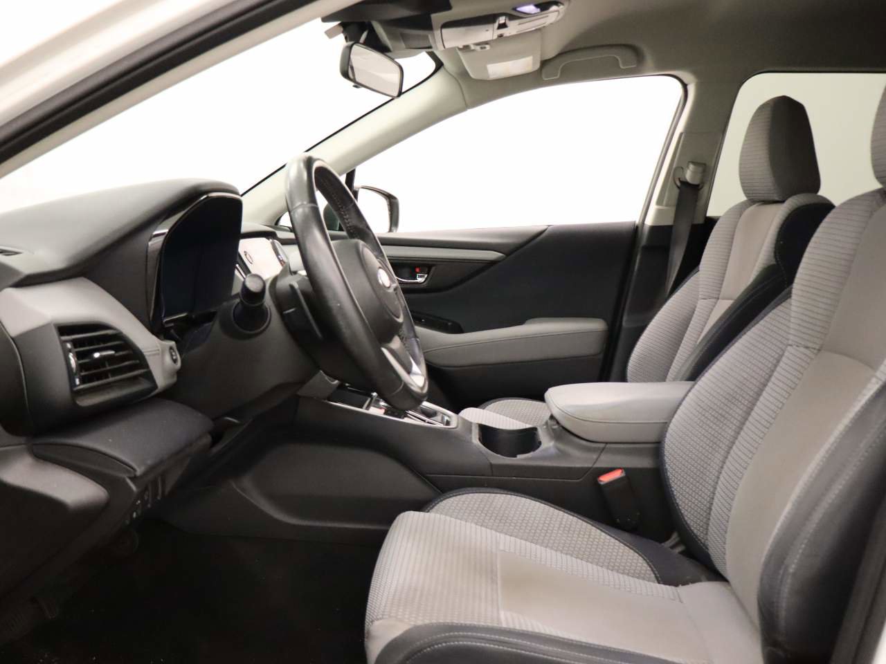 Used 2023 Subaru Outback Premium image 15