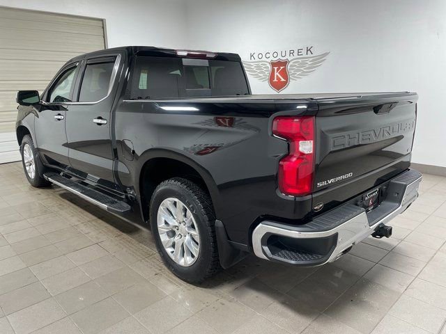 Used 2022 Chevrolet Silverado 1500 LTZ w/ Z71 Off-Road Package image 4