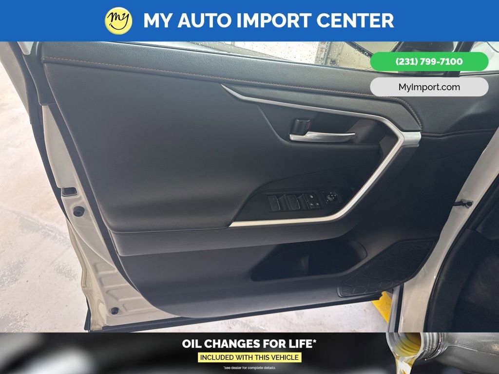 Used 2024 Toyota RAV4 Adventure image 10