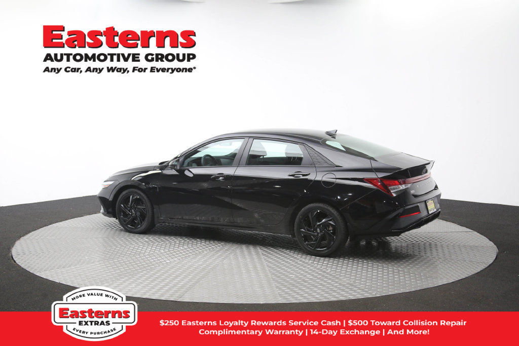 Used 2026 Hyundai Elantra Sport FWD image 59