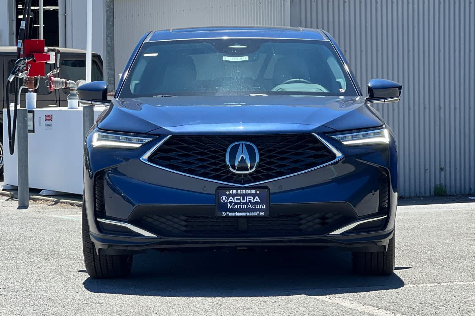 New 2026 Acura MDX w/ Technology Package AWD/4WD image 2