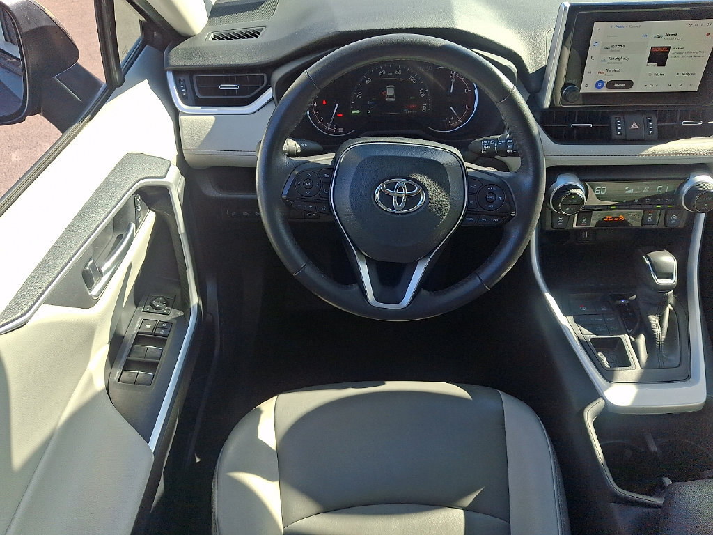 Used 2023 Toyota RAV4 XLE Premium AWD/4WD image 11