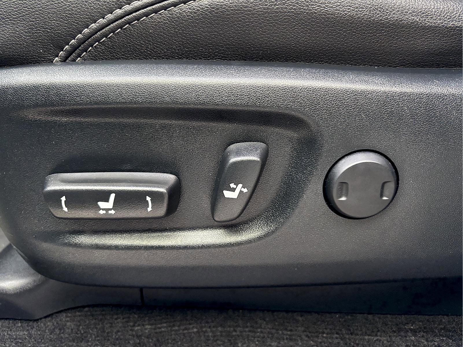 Used 2023 Toyota 4Runner SR5 Premium w/ Moonroof Package image 14