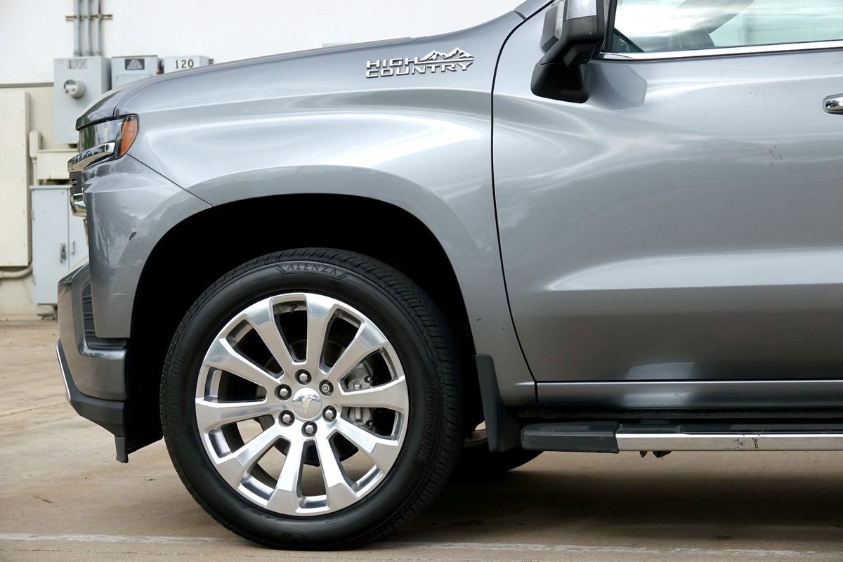 Used 2020 Chevrolet Silverado 1500 High Country AWD/4WD image 23