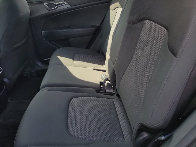 Certified 2023 Kia Sportage LX AWD/4WD image 12