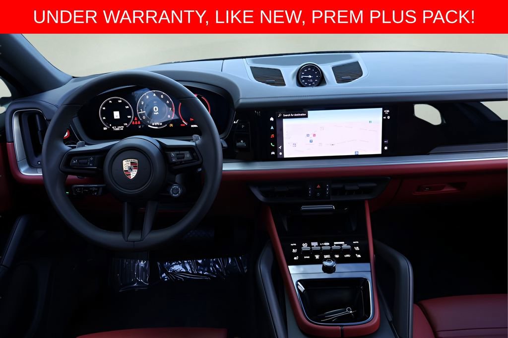 Used 2026 Porsche Cayenne Coupe image 14