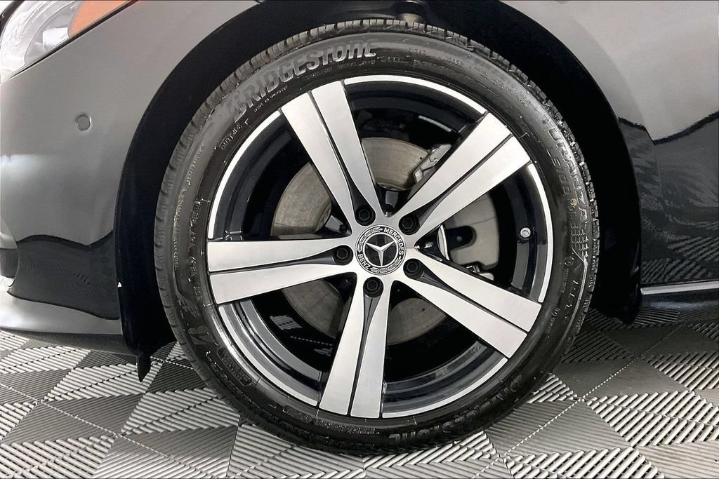 Certified 2025 Mercedes-Benz C 300 4MATIC Sedan image 8