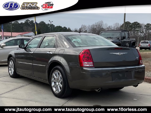 Used 2008 Chrysler 300 C w/ Protection Group II RWD image 5