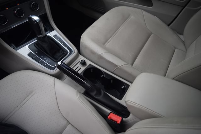 Used 2015 Volkswagen Golf SE FWD image 13