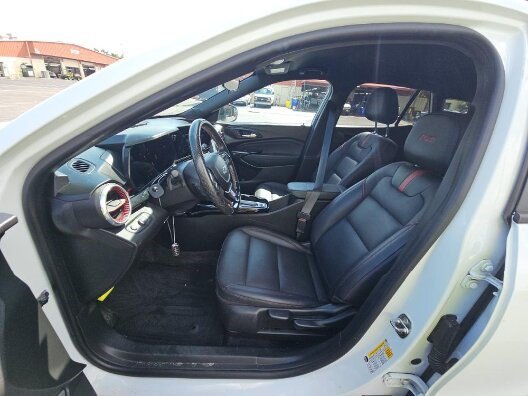 Used 2024 Chevrolet Trax RS w/ Driver Confidence Package FWD image 7