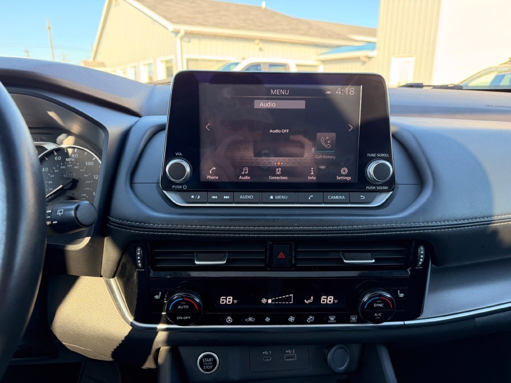 Used 2021 Nissan Rogue SV FWD image 20