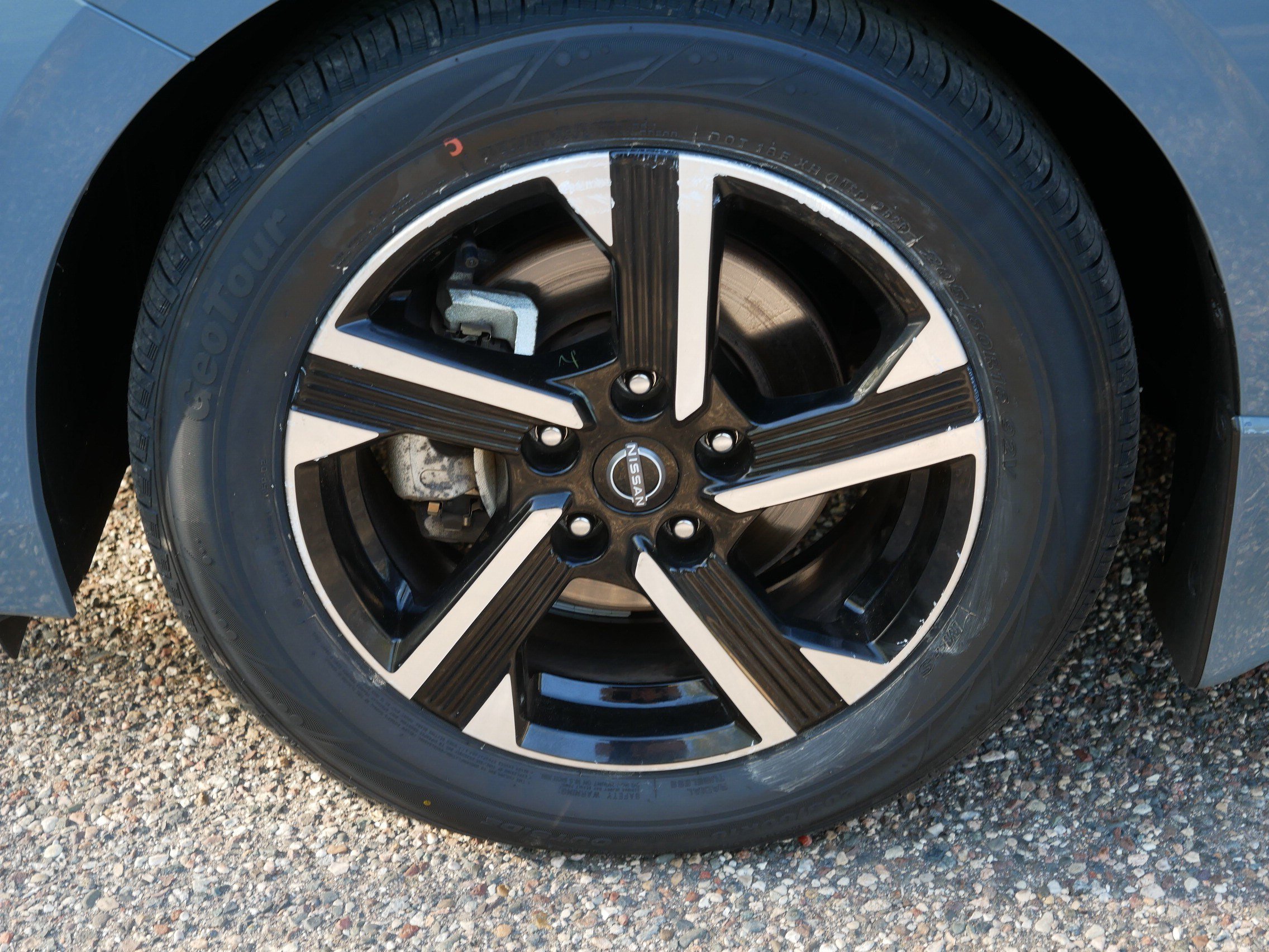 Certified 2024 Nissan Sentra SV FWD image 15
