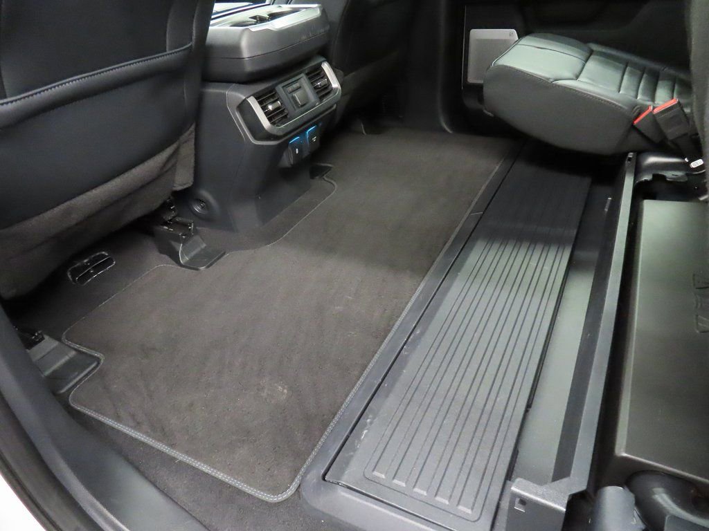 Used 2025 Ford F150 Platinum image 52