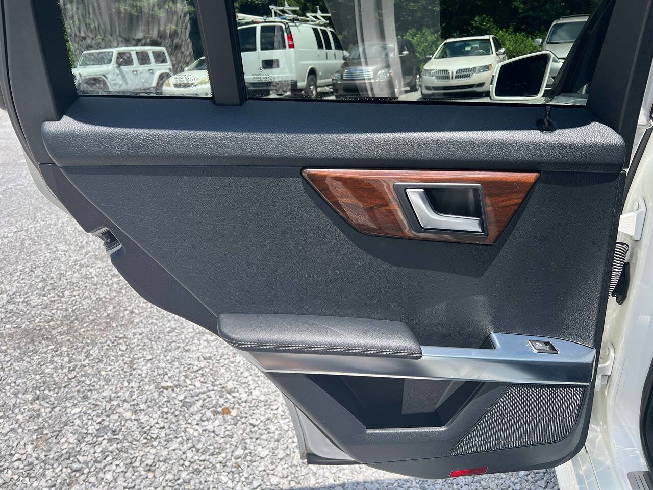 Used 2013 Mercedes-Benz GLK 350 4MATIC image 22