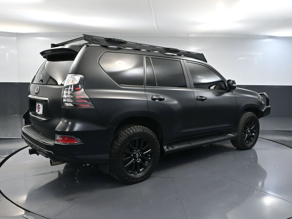 Used 2023 Lexus GX 460 w/ Black Line Special Edition AWD/4WD image 6