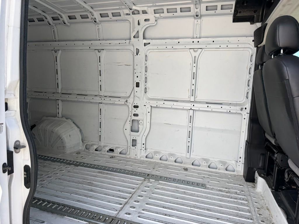 Used 2023 RAM ProMaster 2500 FWD image 24