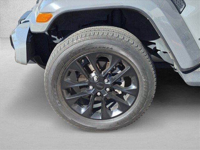 Used 2022 Jeep Gladiator Overland AWD/4WD image 14