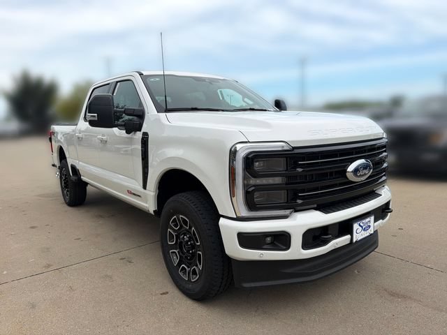 New 2026 Ford F250 Platinum AWD/4WD image 3