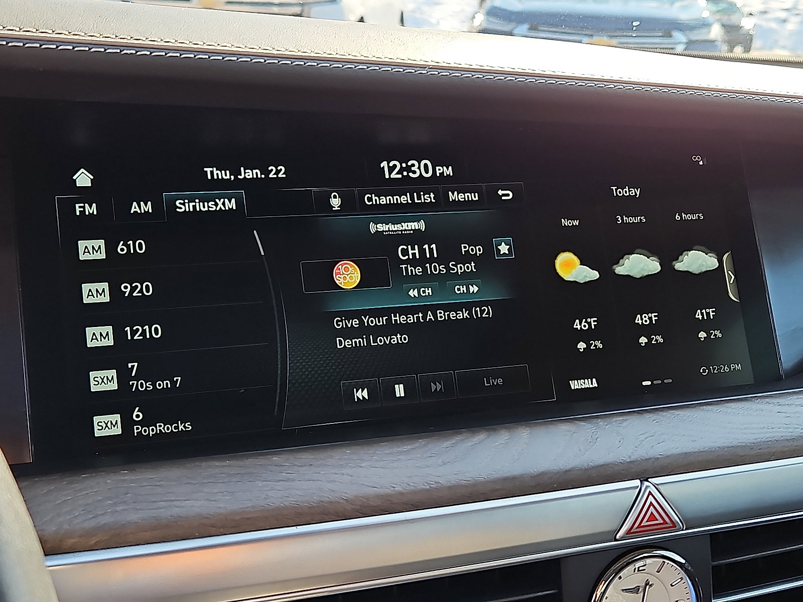 Used 2021 Genesis G90 3.3T Premium image 18