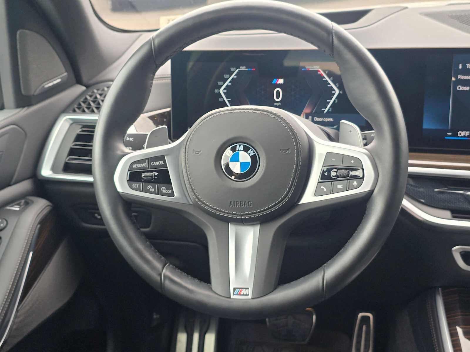Used 2024 BMW X5 xDrive40i w/ M Sport Package AWD/4WD image 19