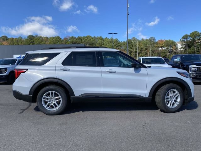New 2026 Ford Explorer Active w/ Active Comfort Package RWD image 2