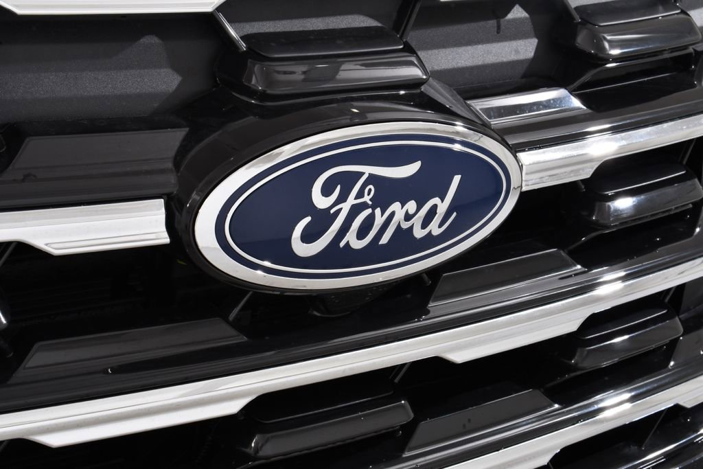 New 2026 Ford Explorer Active w/ Active Comfort Package image 22