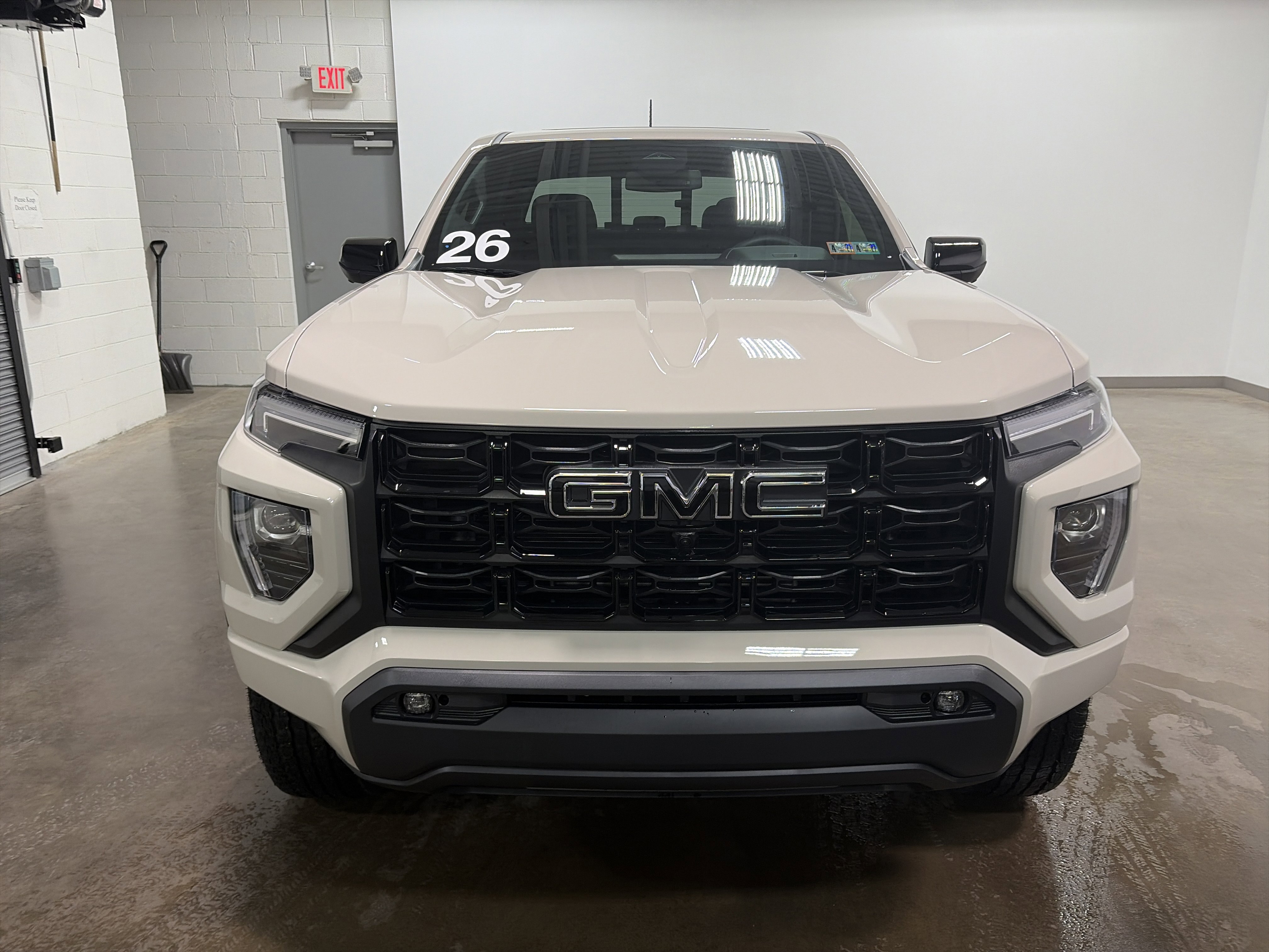 Used 2026 GMC Canyon Elevation w/ Convenience Package image 8