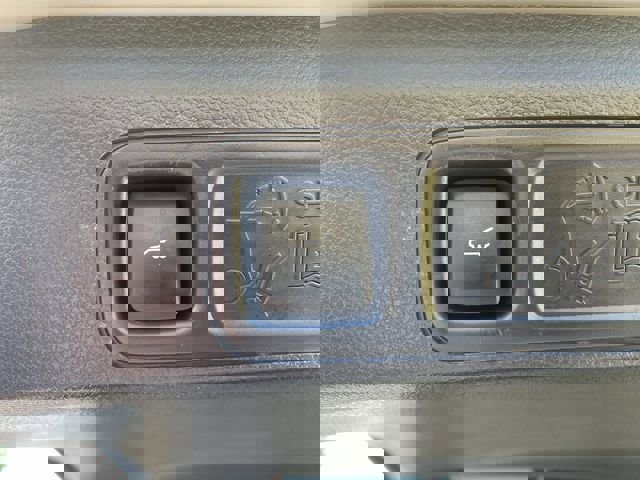 Used 2024 Ford Expedition Limited image 8