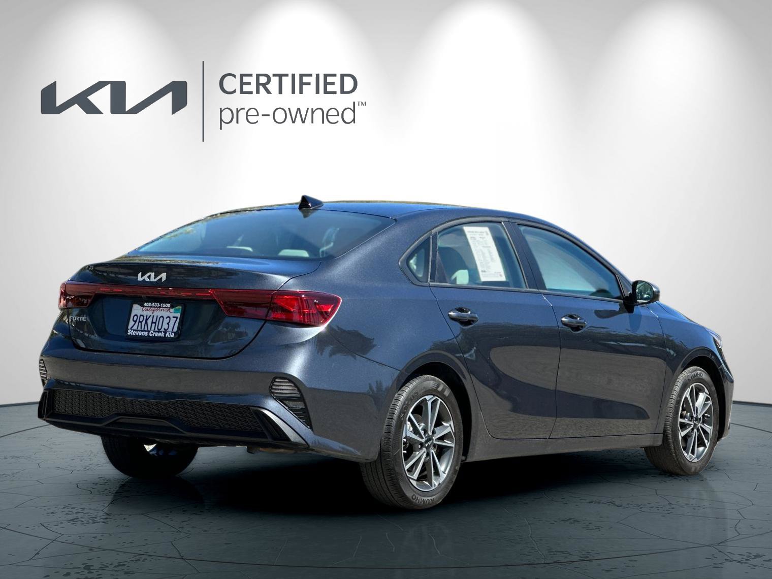 Certified 2023 Kia Forte LXS FWD image 4